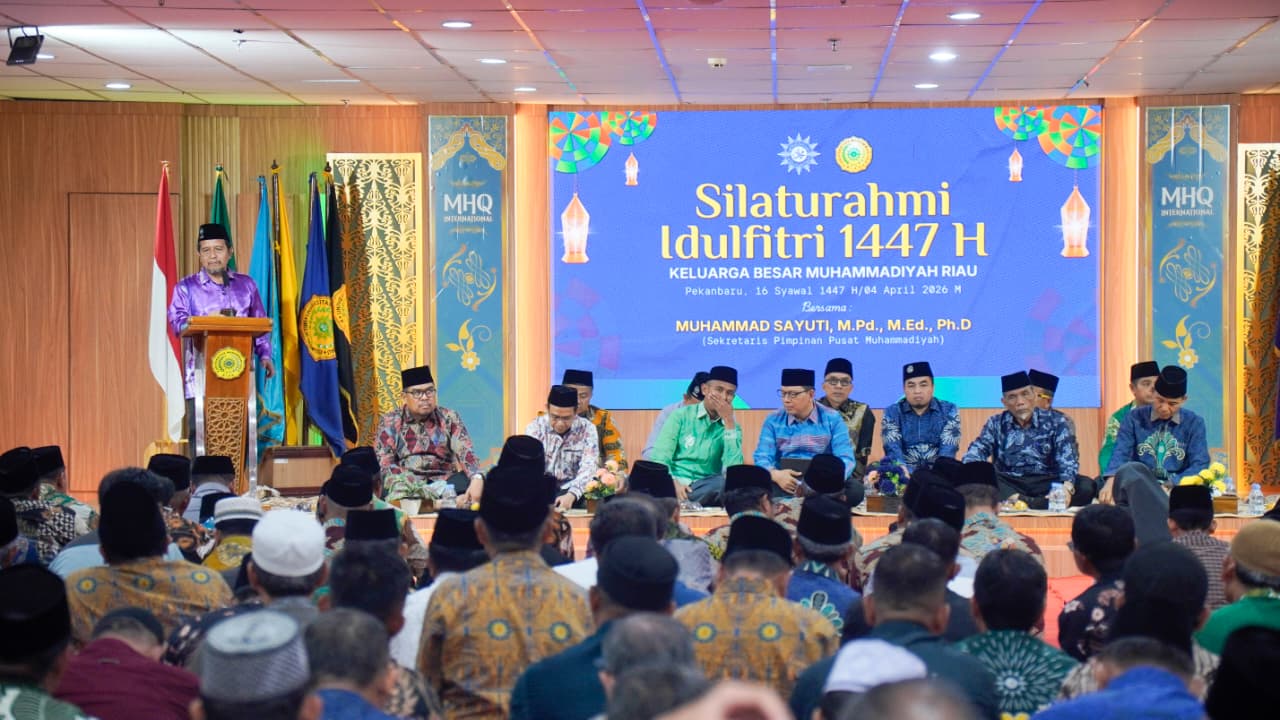 PW Muhammadiyah Riau Gelar Silaturahim Idul Fitri 1447 H., Rektor Umri Perkuat Ukhuwah dan Optimisme Persyarikatan